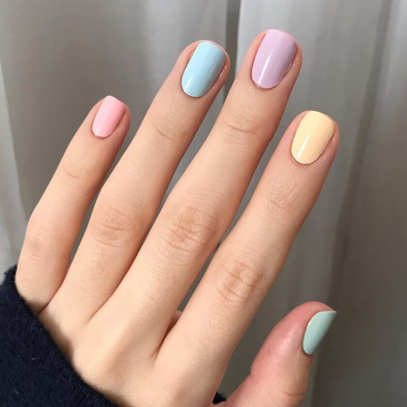 Pastels nail designs